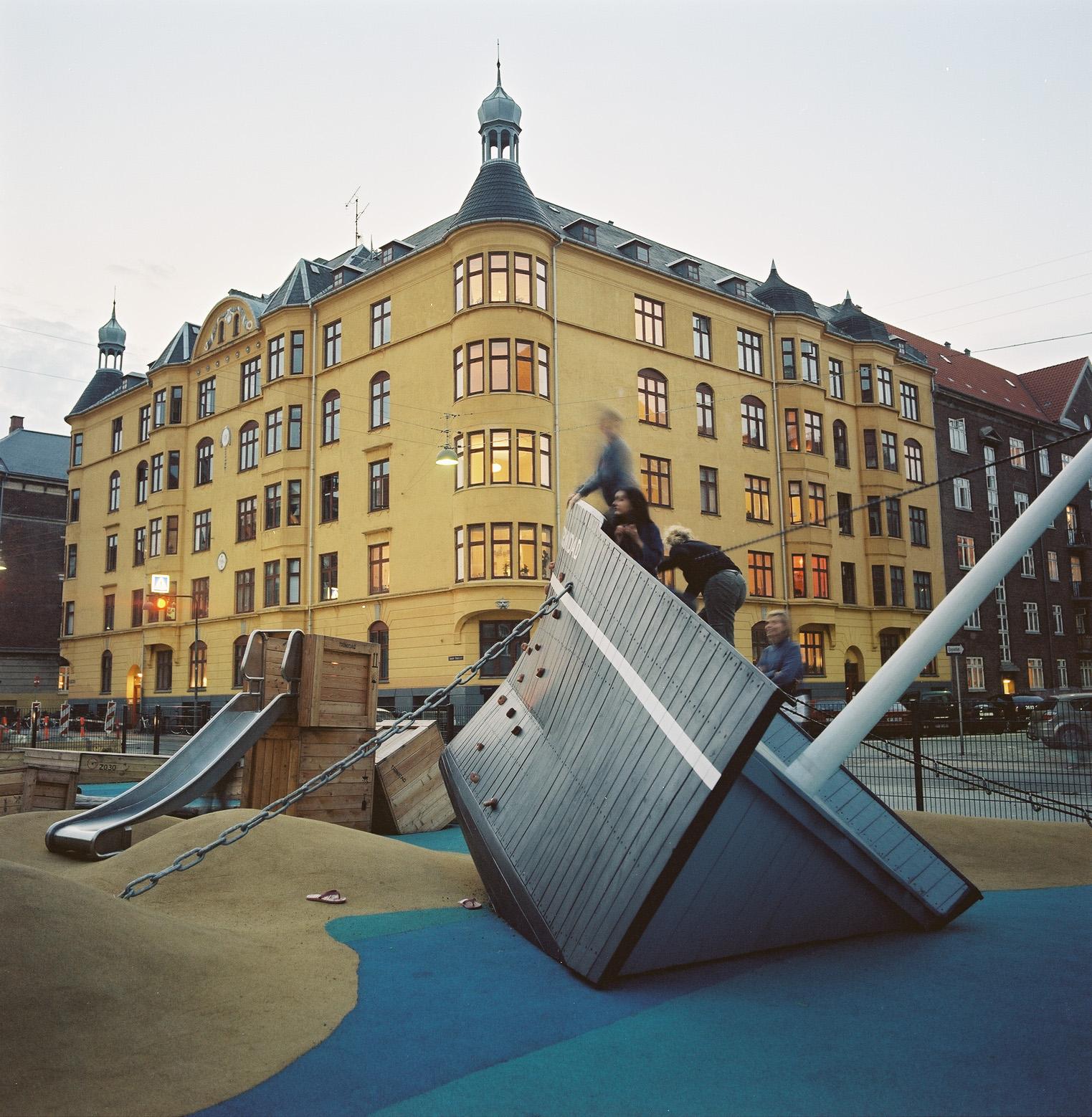 Trinidad cargo ship monstrum copenhagen playground