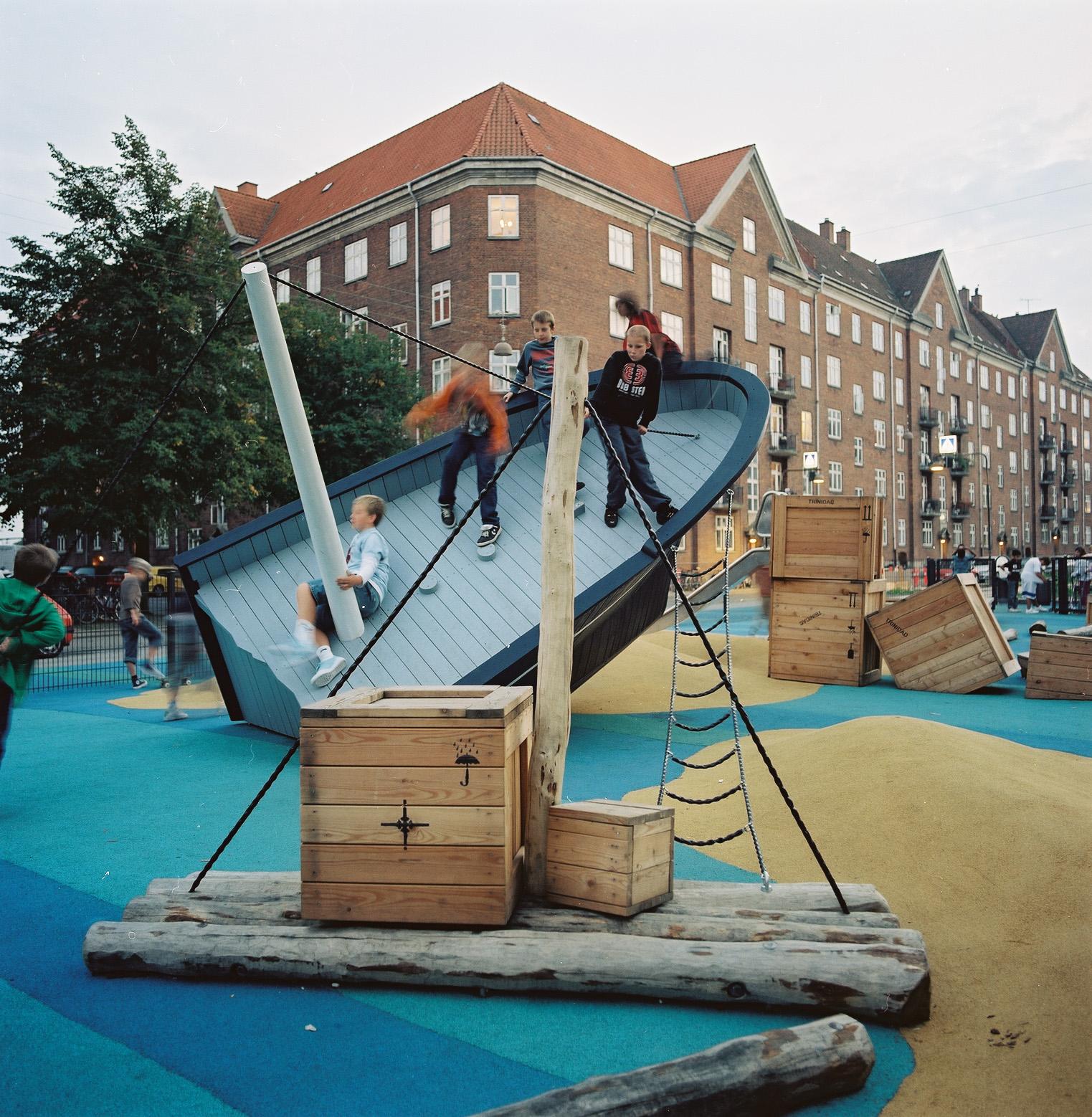 Trinidad cargo ship monstrum copenhagen playground