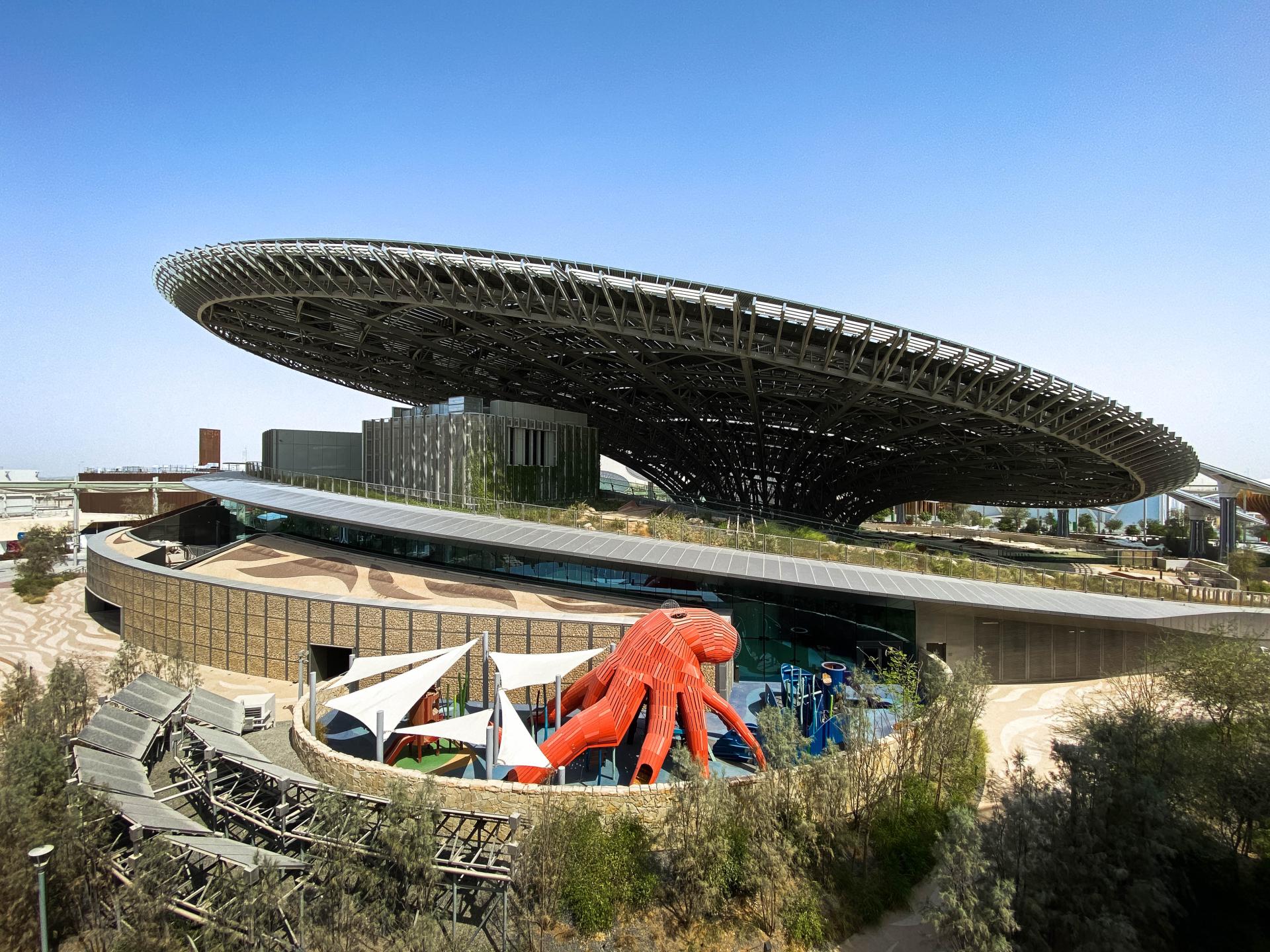 Giant octopus playground, EXPO 2020 Dubai - MONSTRUM playgrounds