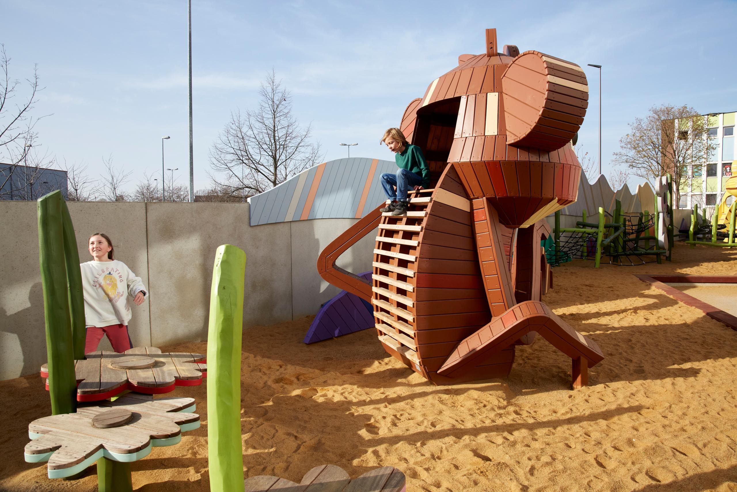 Affenzahn playground, kids playing on monkey climbing frame MONSTRUM playgrounds