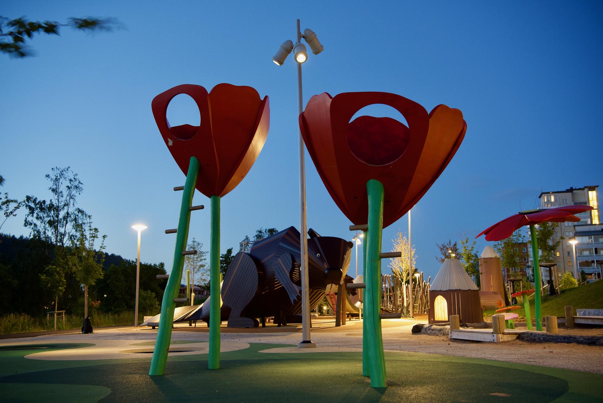 MONSTRUM playground beaver park design play