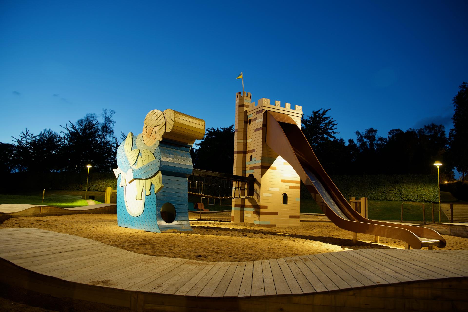 Monstrum playground helsingborg medival village