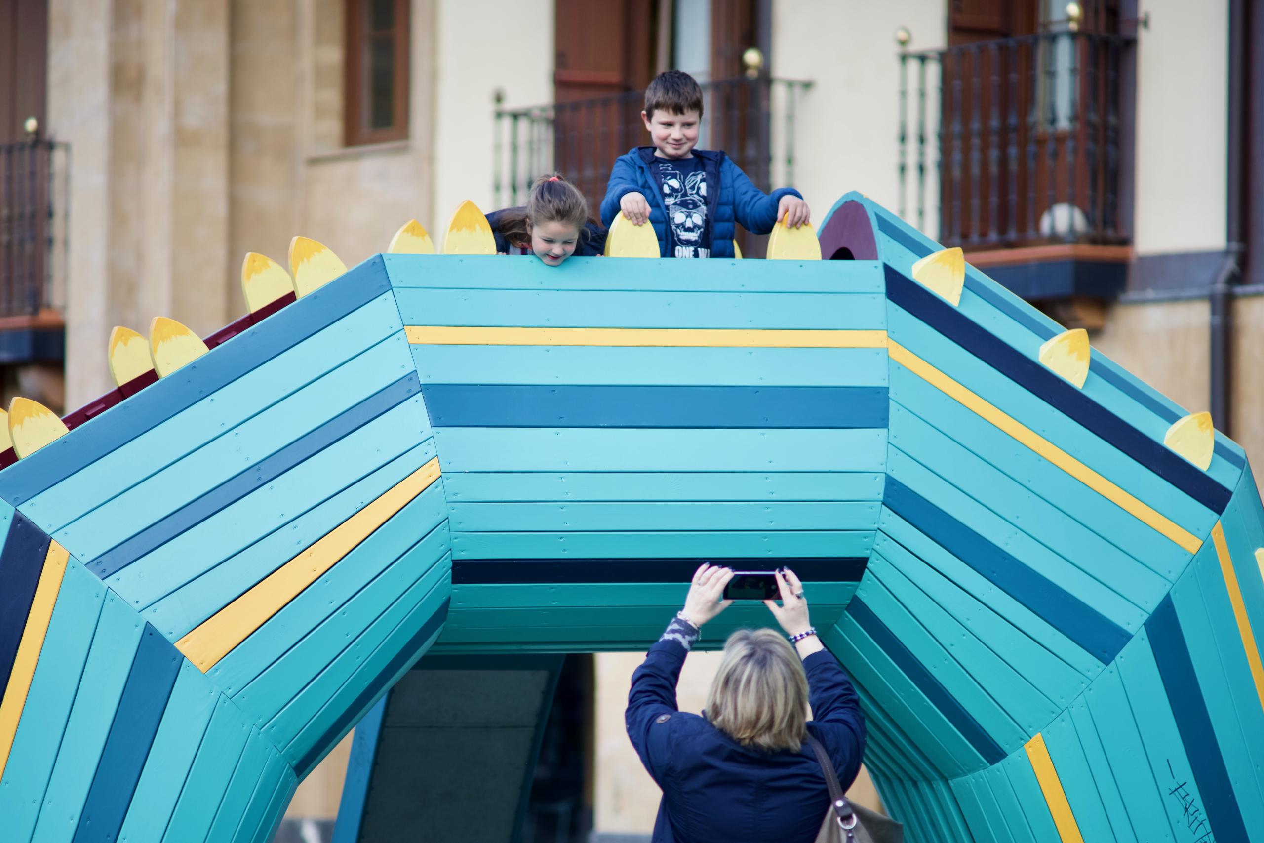 Monstrum playground mondragon dragon