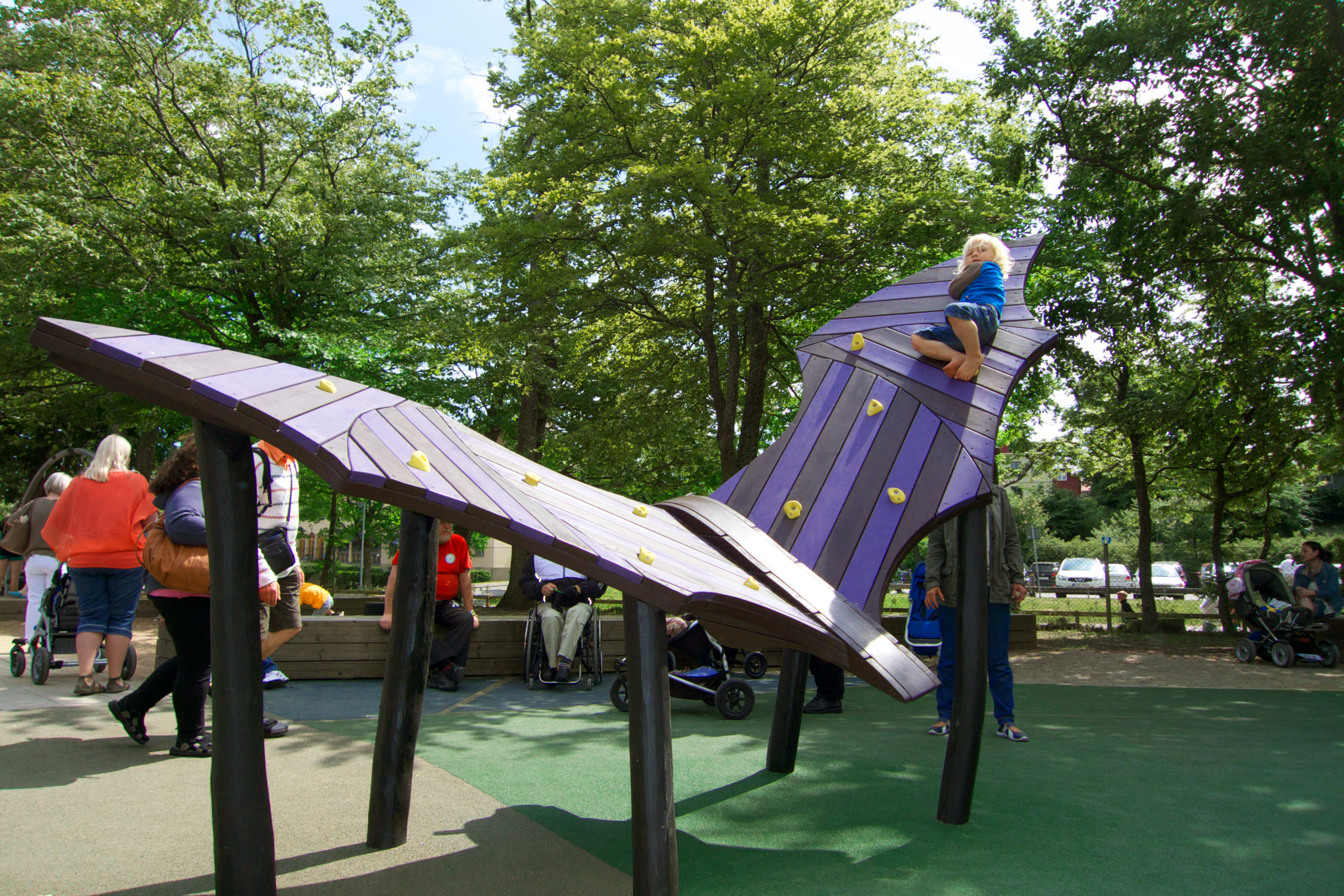 Spööökitetsparken varberg monstrum playground design legeplads