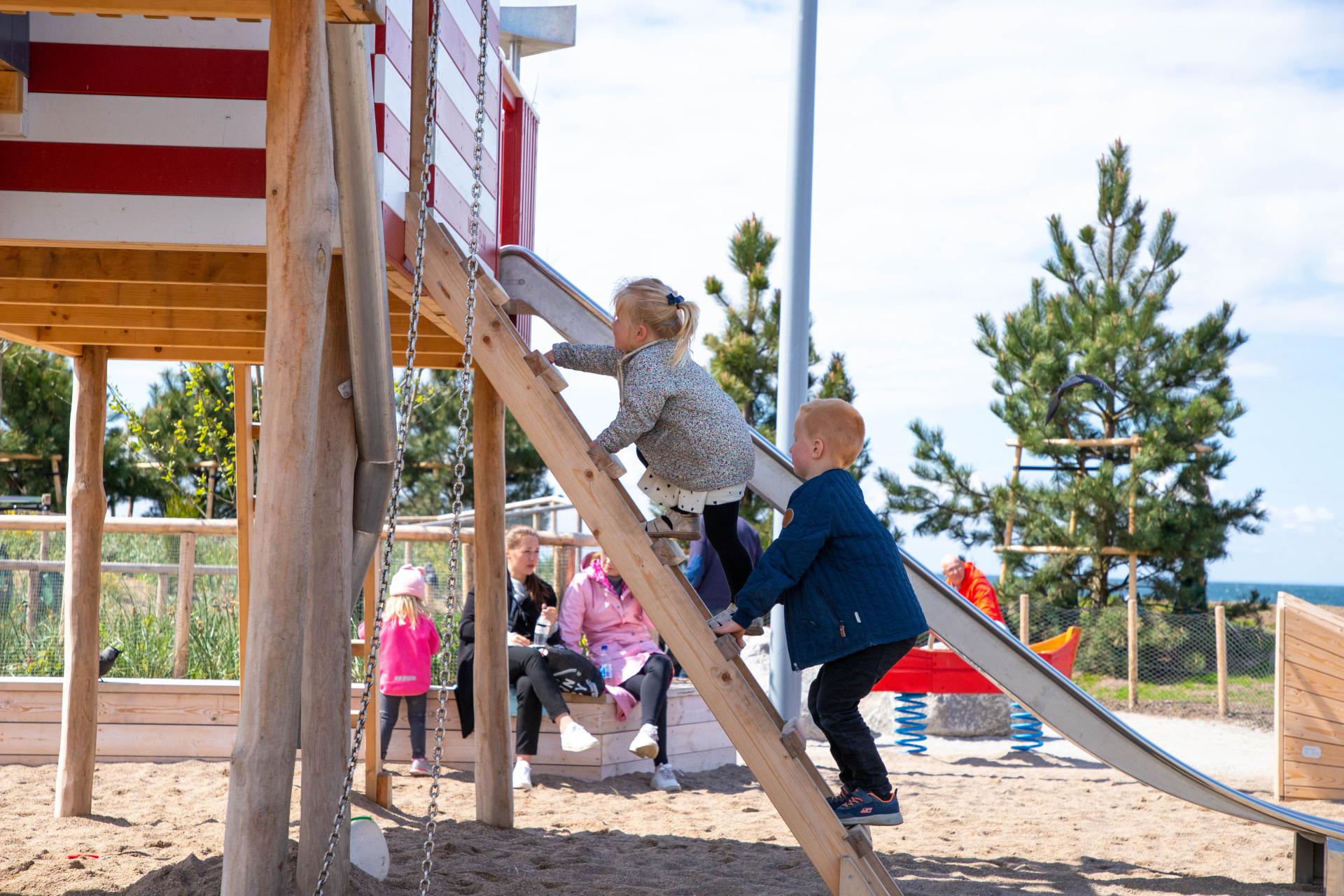 Kids playing at MONSTRUM playground