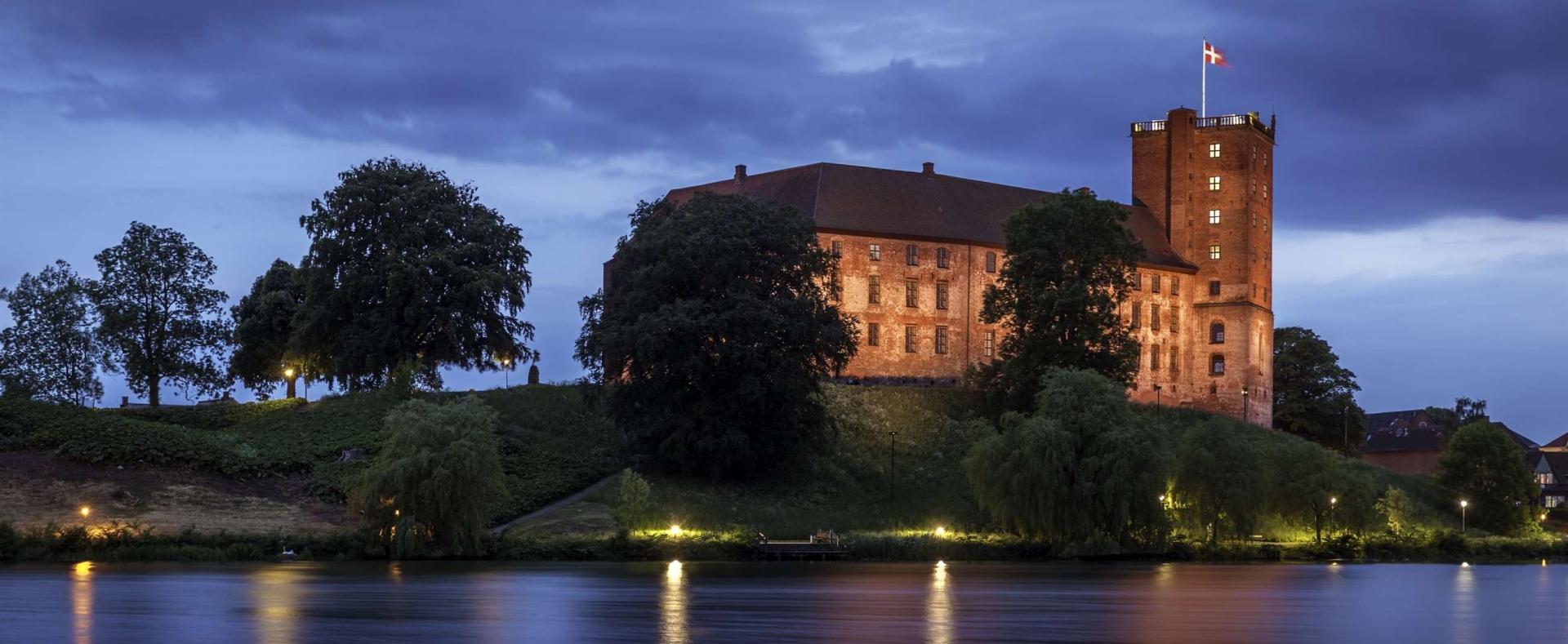 Monstrum playground kolding koldinghus castle fortress design play