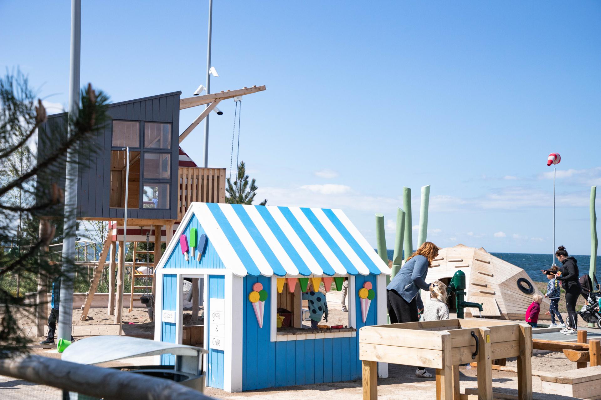 Öresund playground ice cream booth and fish