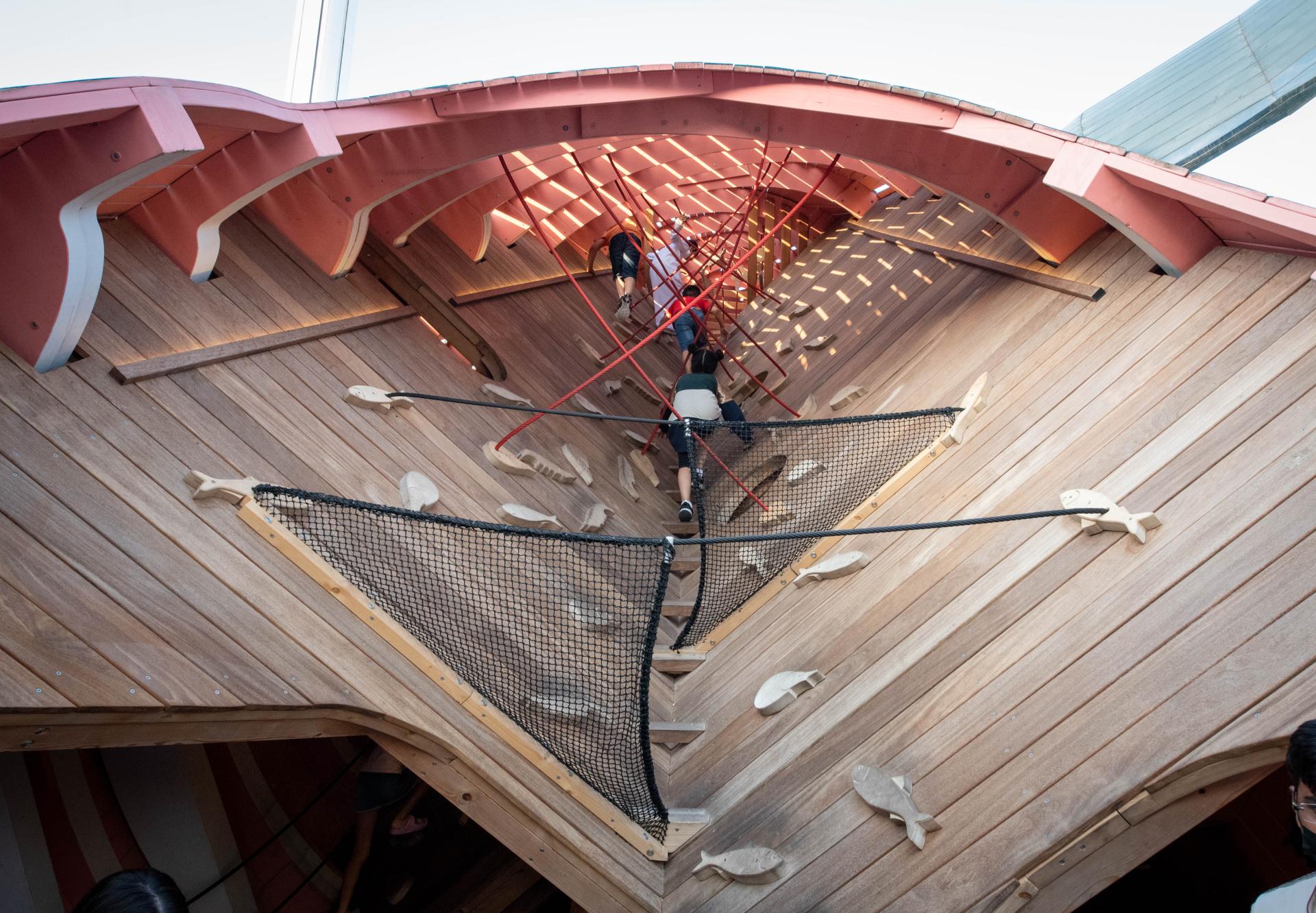 Children climbing amazing whale structure, MONSTRUM playgrounds