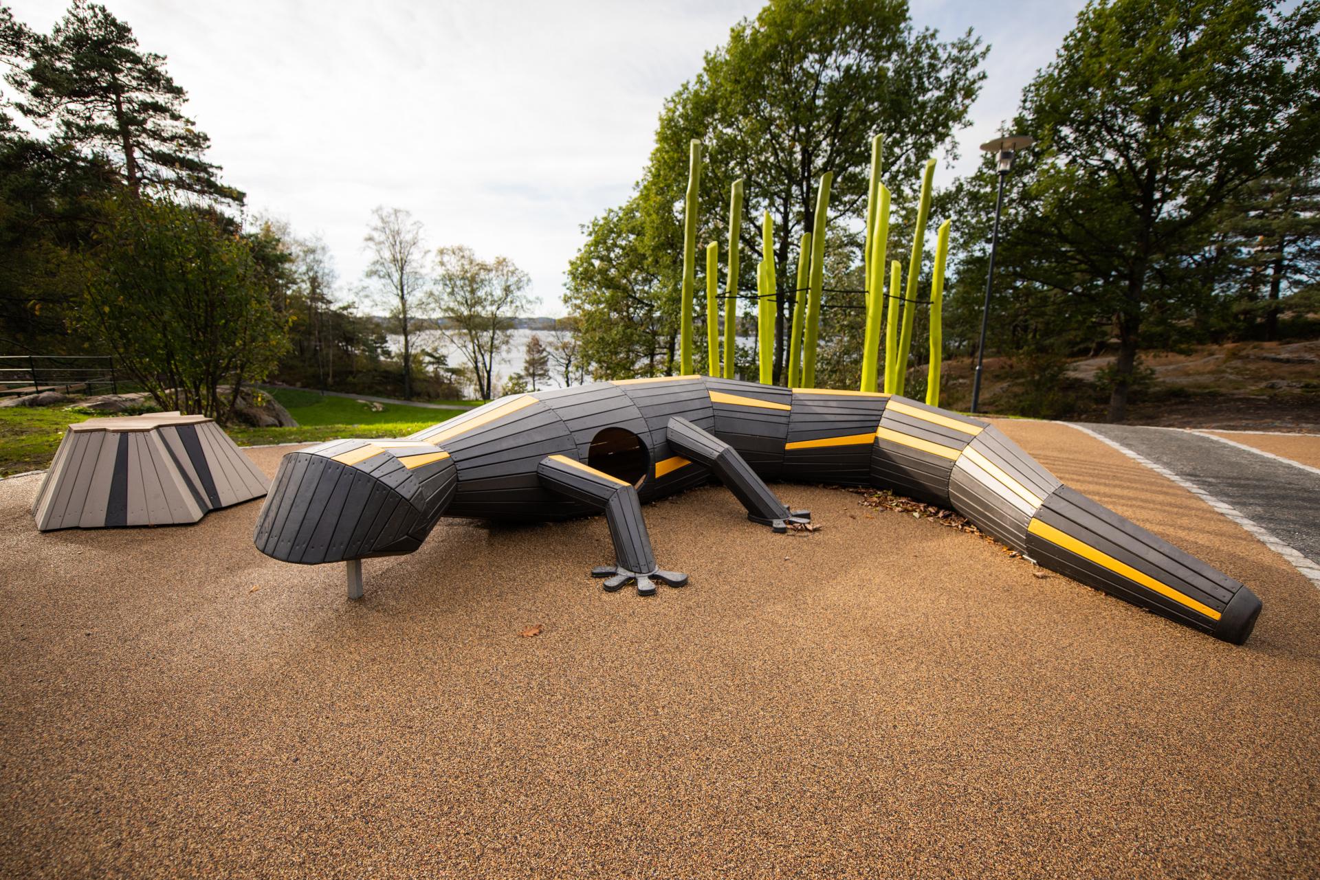 Wooden salamander at deer playground