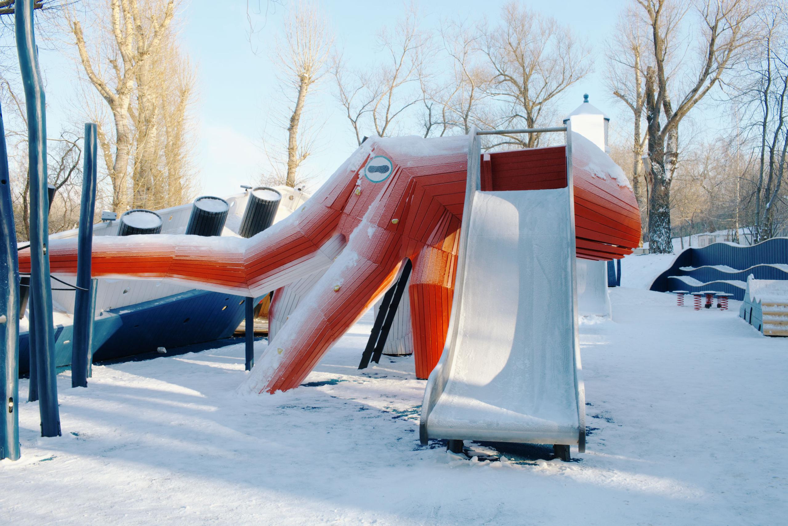 MONSTRUM playground gorky park octopus