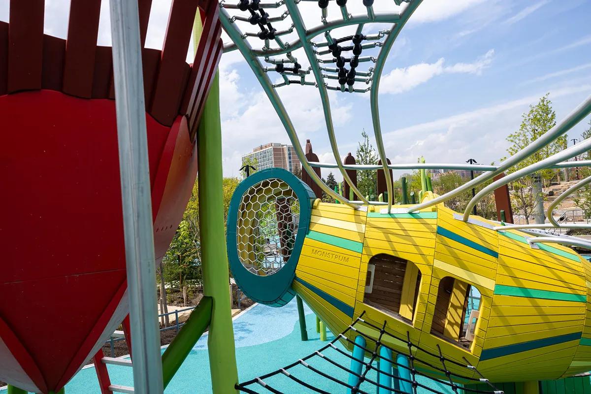 Dragonfly play structure at Obama Presidential Center