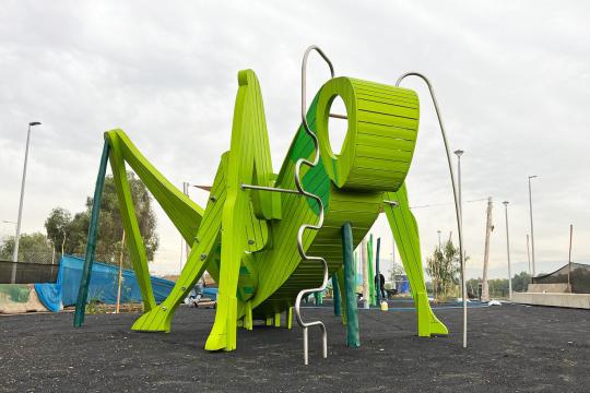 Giant grasshopper playground structure