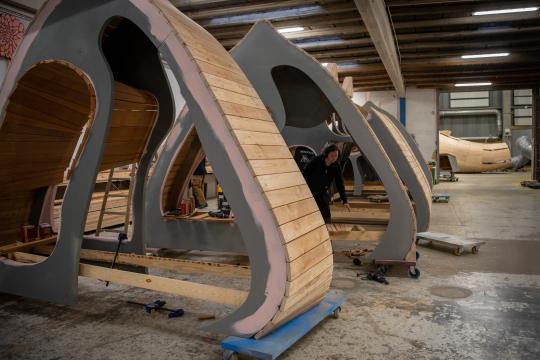 MONSTRUM Production of huge wooden sturgeon