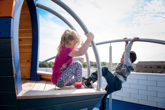 Helicopter ride monstrum playground lego house
