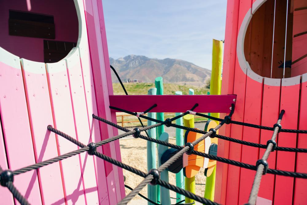 MONSTRUM_fantastic_playgrounds_living_planet_utah,usa