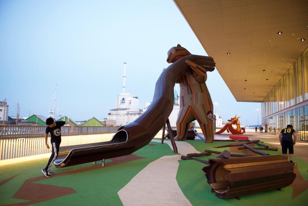 Bear playground at DOKK1 cultural center