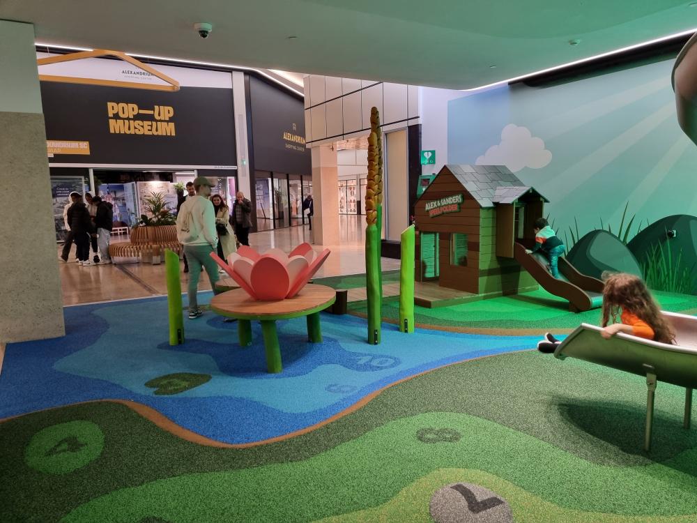 Indoor playground area at shopping center