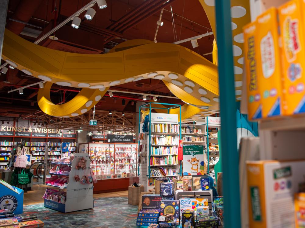 octopus in bookshop playground